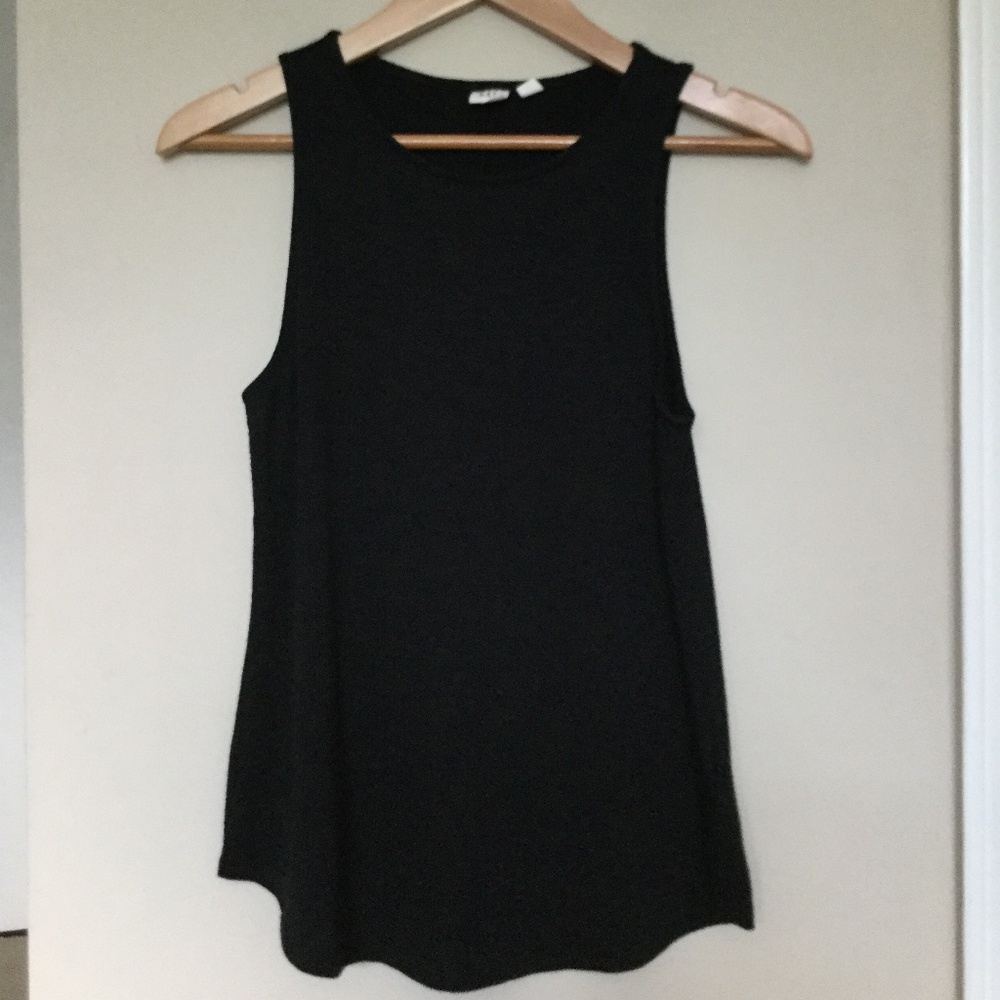Gap Black Minimal Soft spun Sleeveless Shirt